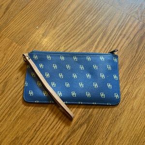 Dooney and Bourke wristlet